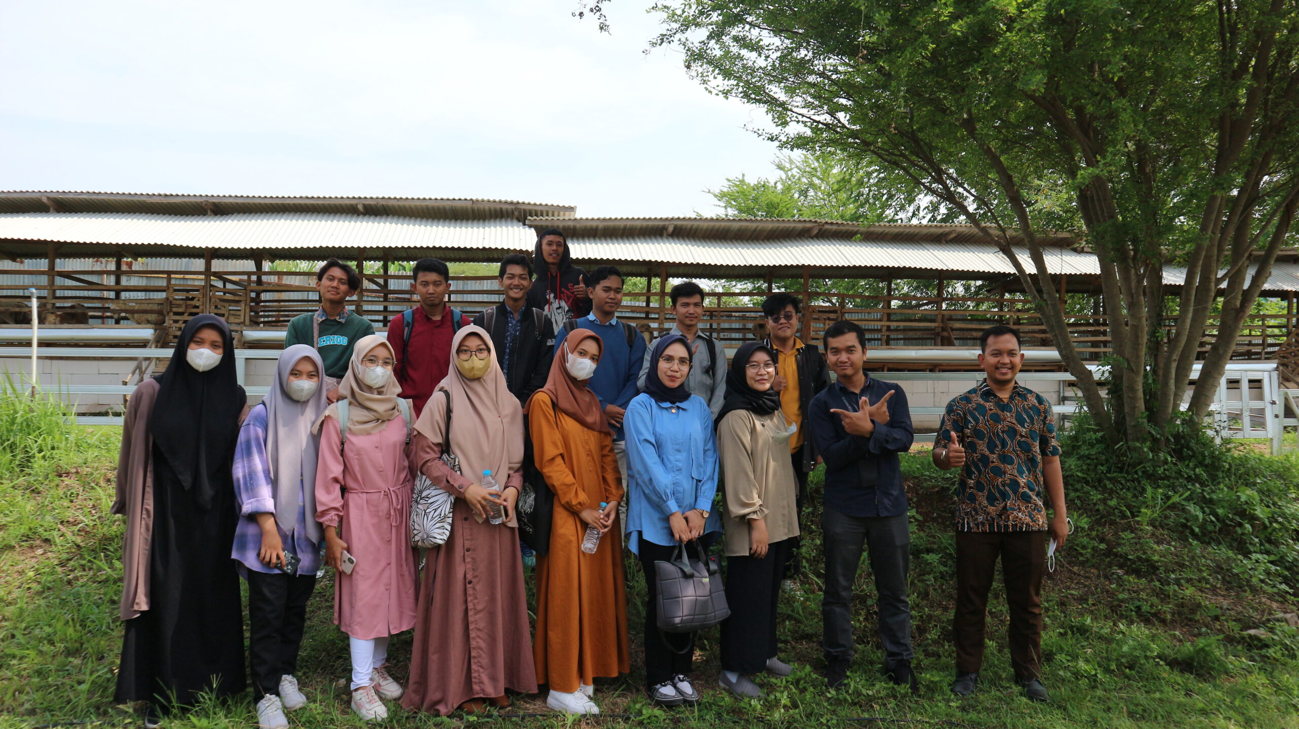 Kunjungan Mahasiswa Agribisnis ke UNIMUS Farm